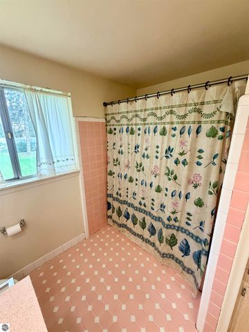 53598 Franklin Drive, Shelby Township, MI 48316