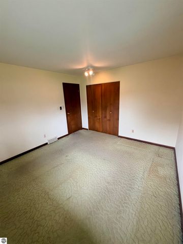 53598 Franklin Drive, Shelby Township, MI 48316