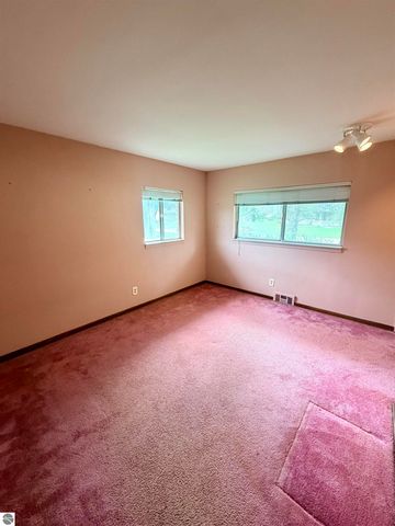 53598 Franklin Drive, Shelby Township, MI 48316