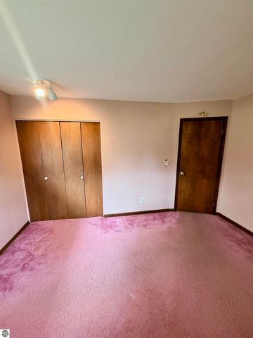 53598 Franklin Drive, Shelby Township, MI 48316