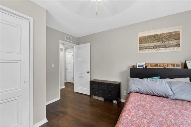 7030 Barkley Street, Overland Park, KS 66204