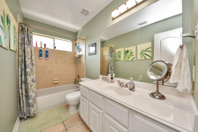 5703 Brennan Ridge Lane, Katy, TX 77450