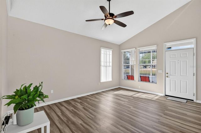 6212 ABBOTT STATION DRIVE, Zephyrhills, FL 33542