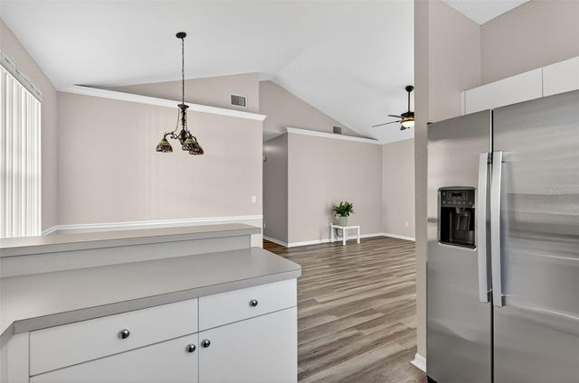 6212 ABBOTT STATION DRIVE, Zephyrhills, FL 33542