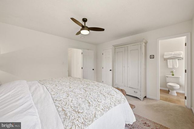 92 HIGH KNOB RD, Front Royal, VA 22630