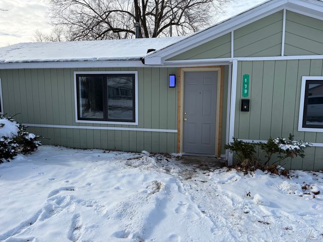 179 N Levasseur Avenue, Bourbonnais, IL 60914