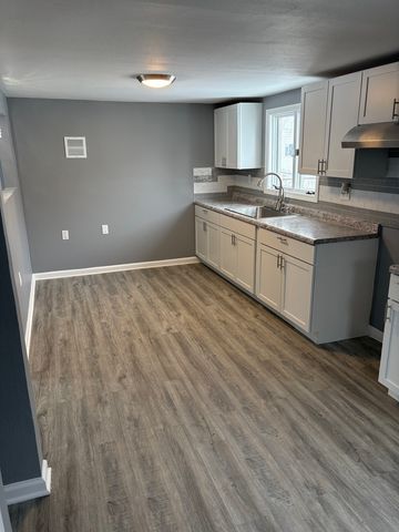 179 N Levasseur Avenue, Bourbonnais, IL 60914