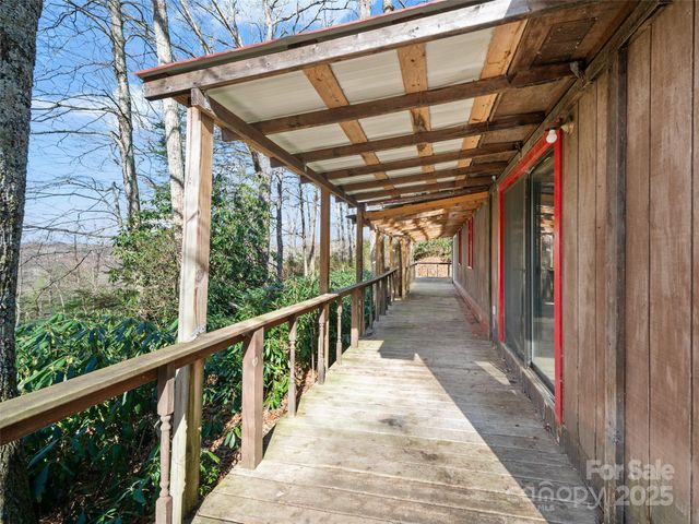 74 George Street, Spruce Pine, NC 28777