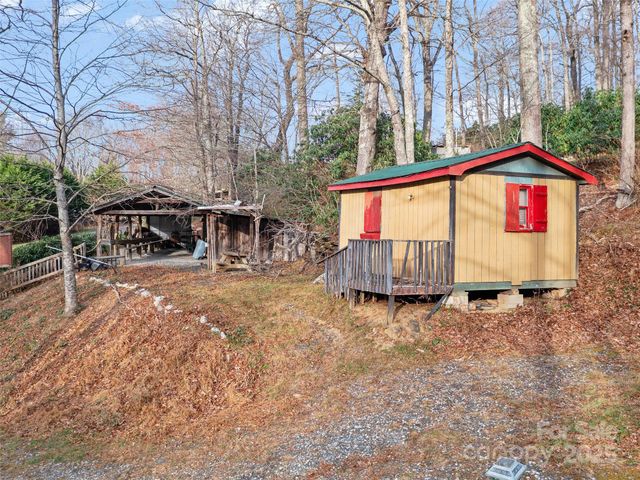 74 George Street, Spruce Pine, NC 28777