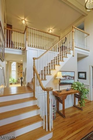 15 Ramsey Rd, Clinton Twp., NJ 08833