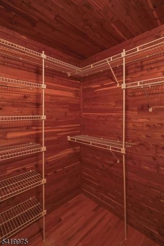 15 Ramsey Rd, Clinton Twp., NJ 08833