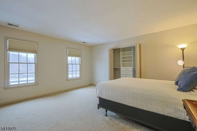 15 Ramsey Rd, Clinton Twp., NJ 08833