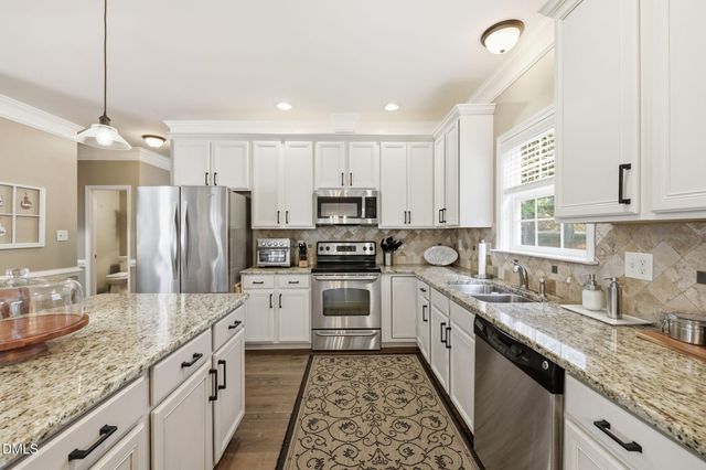 2101 Willow Hill Lane, Clayton, NC 27520