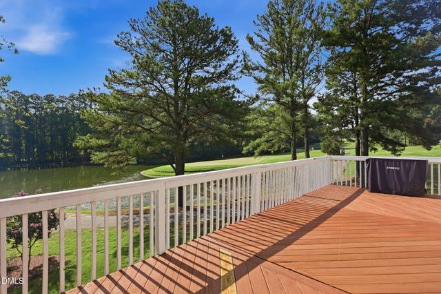 2101 Willow Hill Lane, Clayton, NC 27520