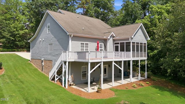 2101 Willow Hill Lane, Clayton, NC 27520
