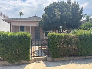 115 N Victoria Avenue, Corona, CA 92879