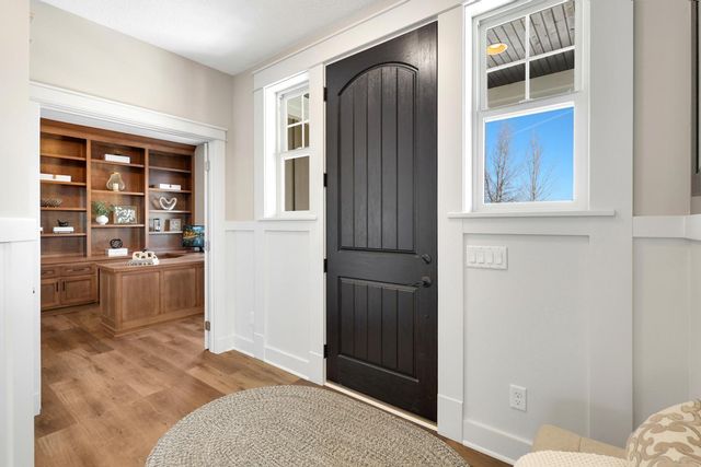 8055 Covered Bridge Road, Prior Lake, MN 55372