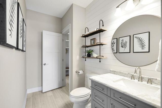 8055 Covered Bridge Road, Prior Lake, MN 55372