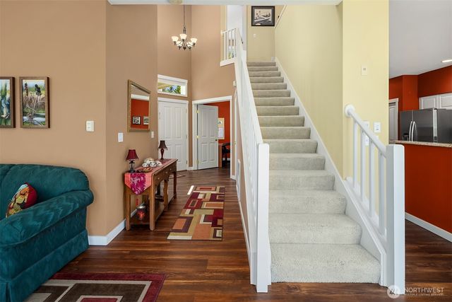 23748 SE 36th Lane, Sammamish, WA 98029