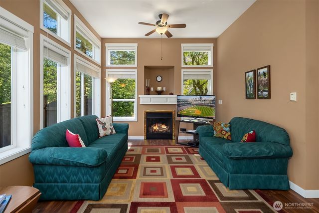 23748 SE 36th Lane, Sammamish, WA 98029