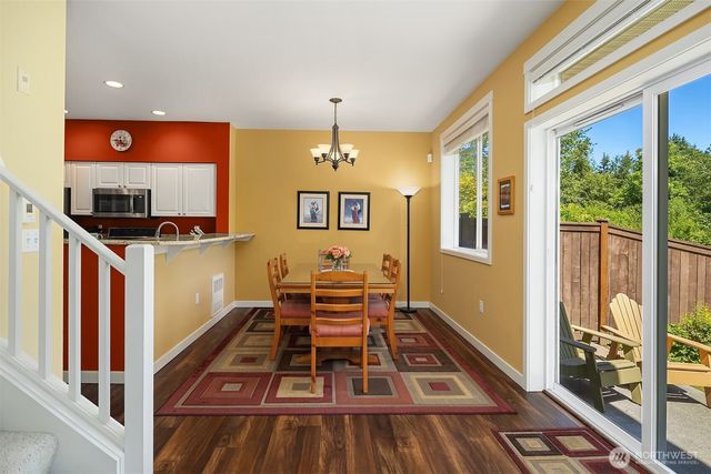23748 SE 36th Lane, Sammamish, WA 98029