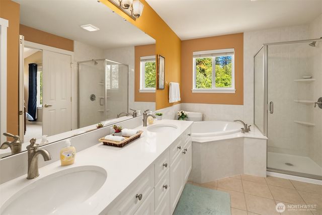 23748 SE 36th Lane, Sammamish, WA 98029