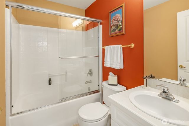 23748 SE 36th Lane, Sammamish, WA 98029