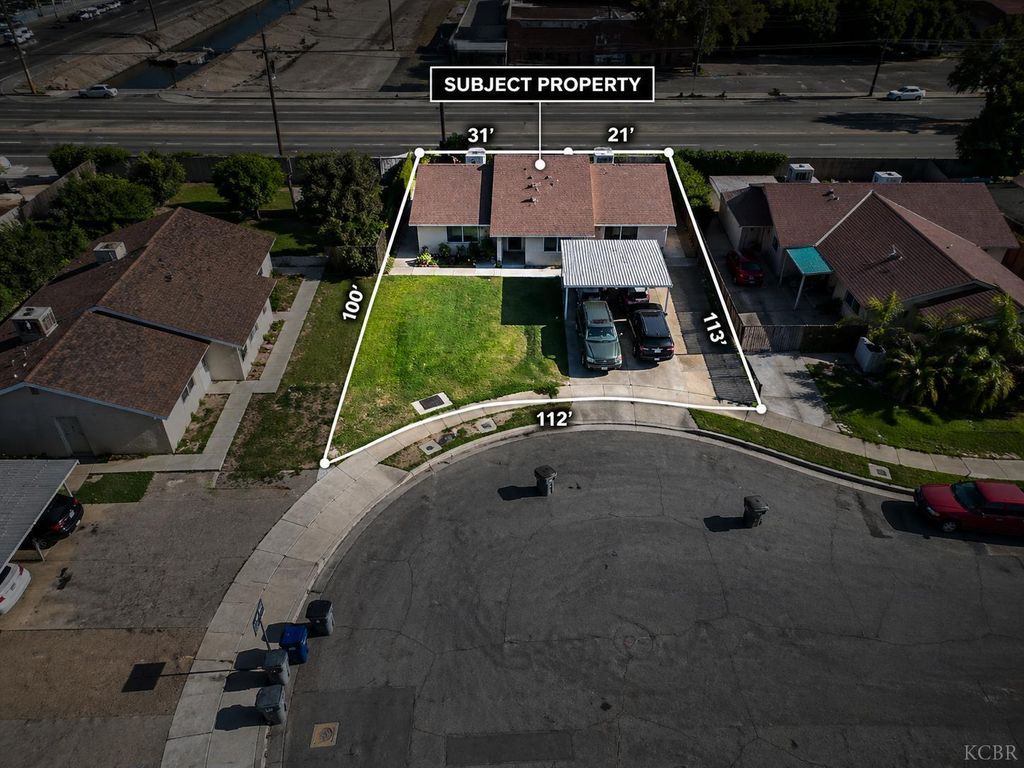 4778 E Hoxie Avenue, Fresno, CA 93725