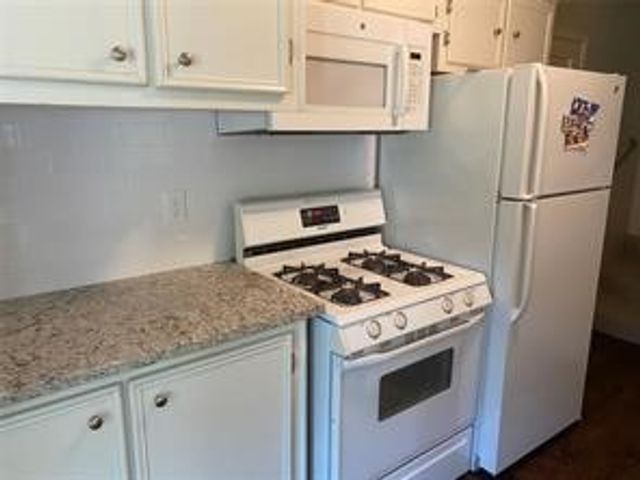 713 Glen Rhea Drive, Lake Dallas, TX 75065