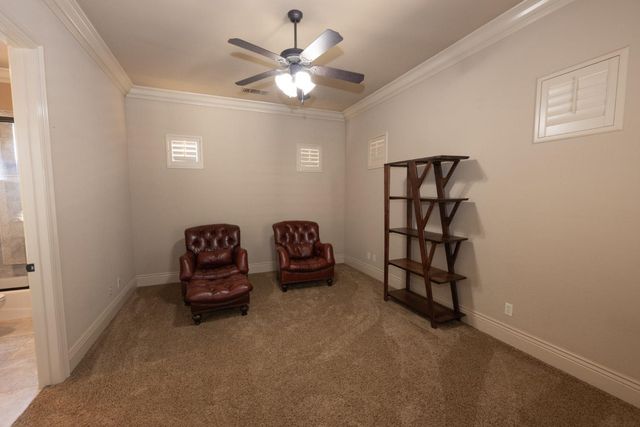 1639 E Clubhouse Drive, Fresno, CA 93730