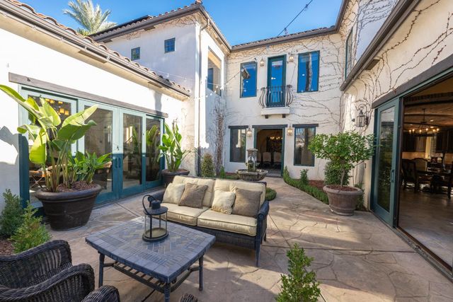 1639 E Clubhouse Drive, Fresno, CA 93730