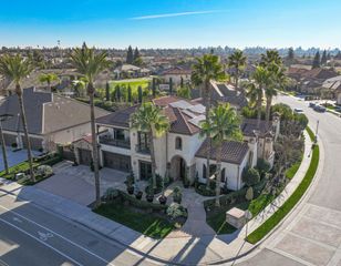 1639 E Clubhouse Drive, Fresno, CA 93730