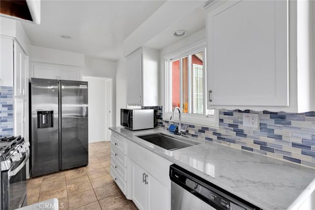 5728 Newbury Avenue, San Bernardino, CA 92404