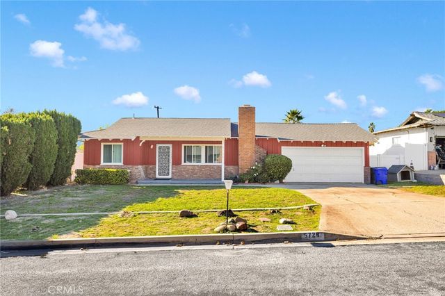 5728 Newbury Avenue, San Bernardino, CA 92404