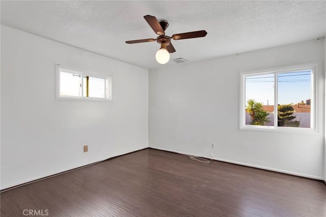 5728 Newbury Avenue, San Bernardino, CA 92404