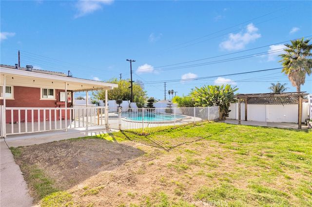 5728 Newbury Avenue, San Bernardino, CA 92404