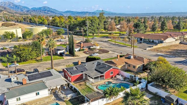 5728 Newbury Avenue, San Bernardino, CA 92404