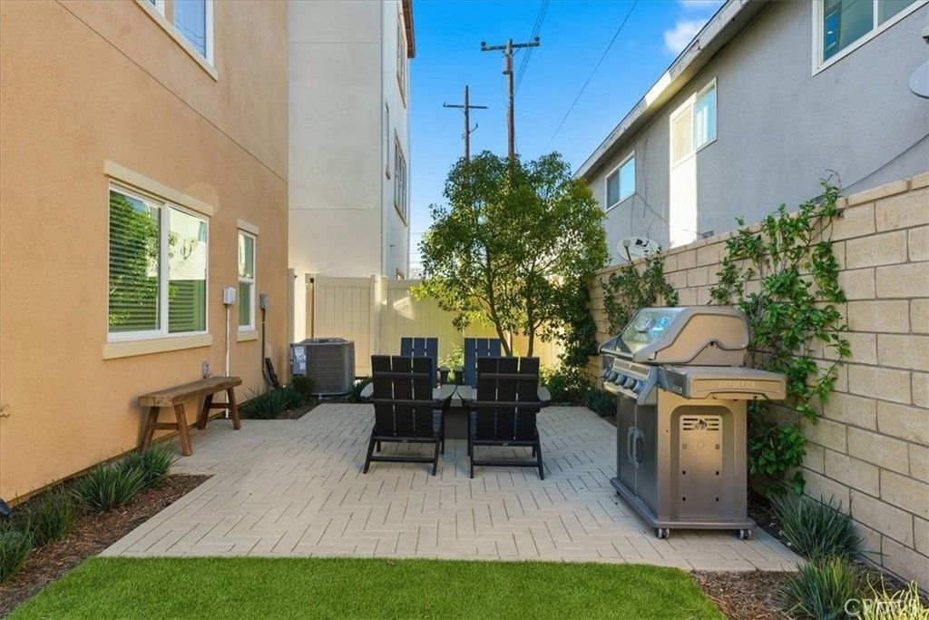 Image 31 of property listing at 11457 Clover Lane, El Monte, CA 91731