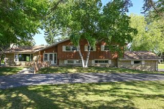 15800 Sky Cliff DRIVE, Brookfield, WI 53005