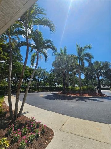 8284 Key Royal CIR 1312, Naples, FL 34119