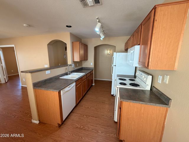 16504 W Moreland Street, Goodyear, AZ 85338
