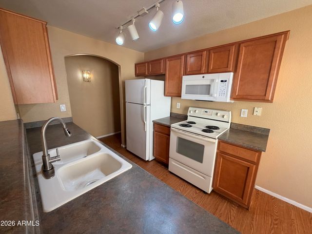 16504 W Moreland Street, Goodyear, AZ 85338