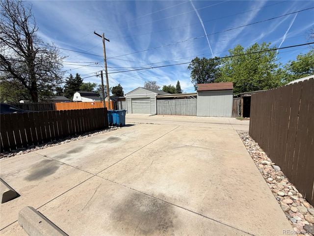 1687 Moline Street, Aurora, CO 80010