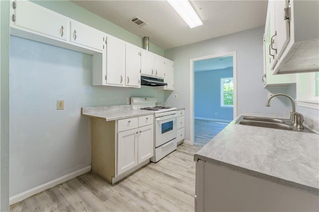 2491 Martin Luther King Jr Boulevard, Gainesville, GA 30501