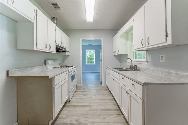 2491 Martin Luther King Jr Boulevard, Gainesville, GA 30501