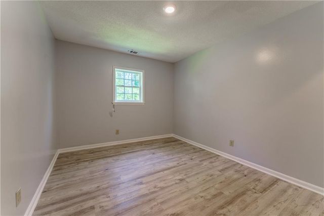 2491 Martin Luther King Jr Boulevard, Gainesville, GA 30501
