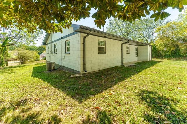 2491 Martin Luther King Jr Boulevard, Gainesville, GA 30501