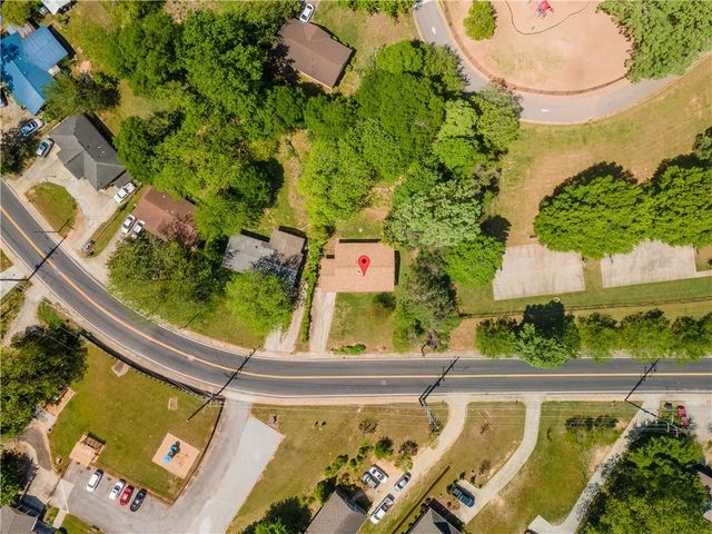 2491 Martin Luther King Jr Boulevard, Gainesville, GA 30501