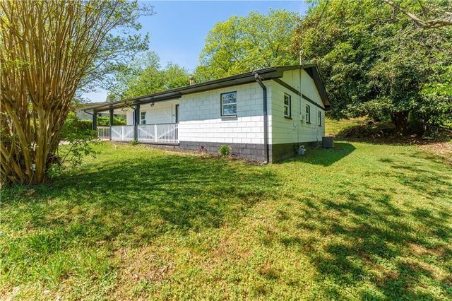 2491 Martin Luther King Jr Boulevard, Gainesville, GA 30501