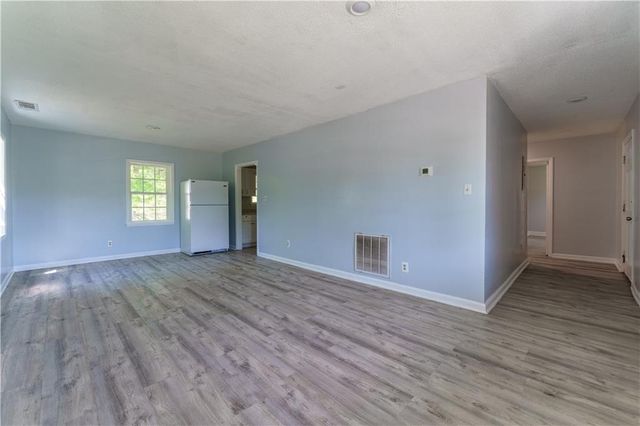 2491 Martin Luther King Jr Boulevard, Gainesville, GA 30501